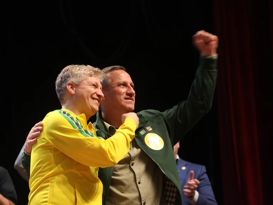Marcel van Hattem e Sanderson lideram disputa ao Senado no RS, aponta Brasmarket